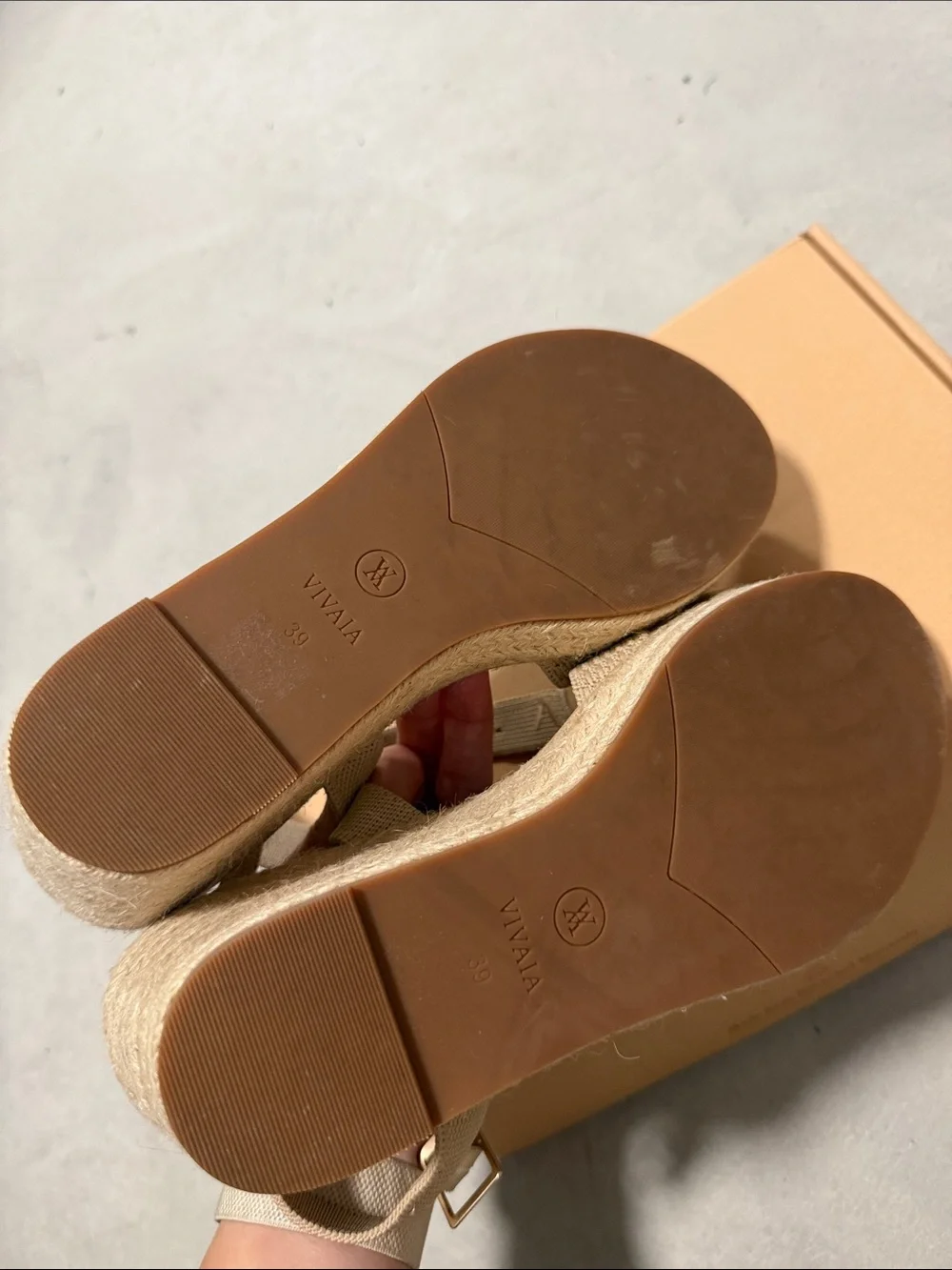 Vivaia viva beige
